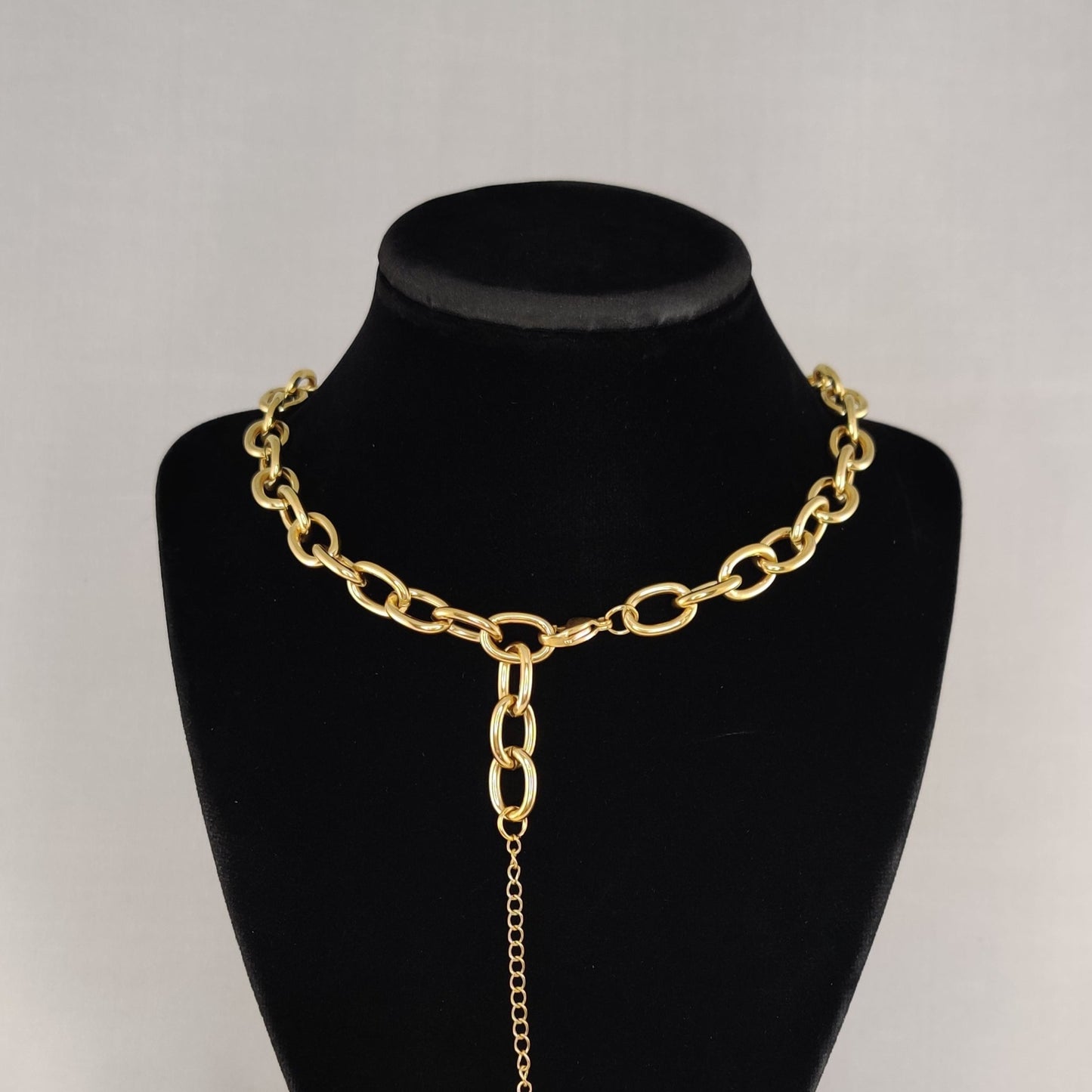 18K Gold Kitten chain choker